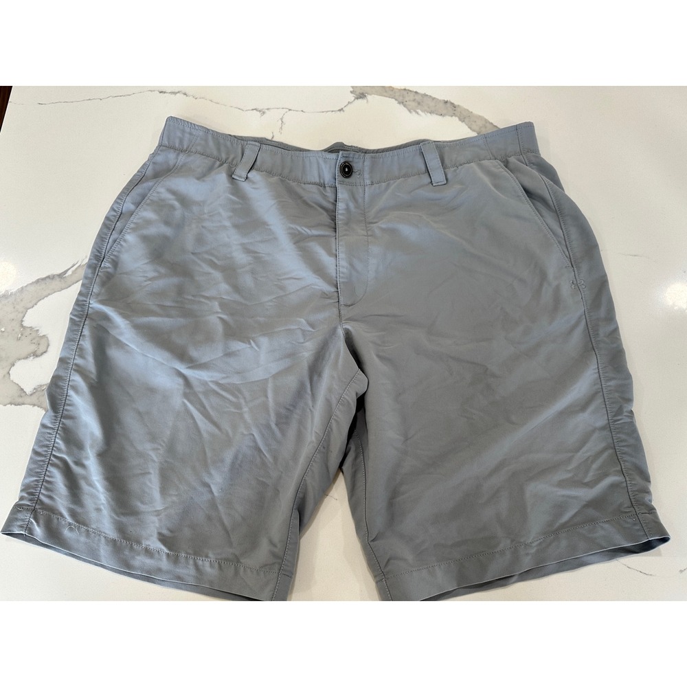 Under Armour Mens Golf Shorts Gray Flat Front Performance Size 40